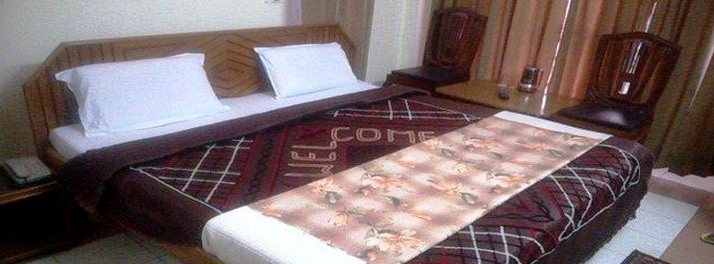 990/Erica Atithi - Dharamshala 06.jpg